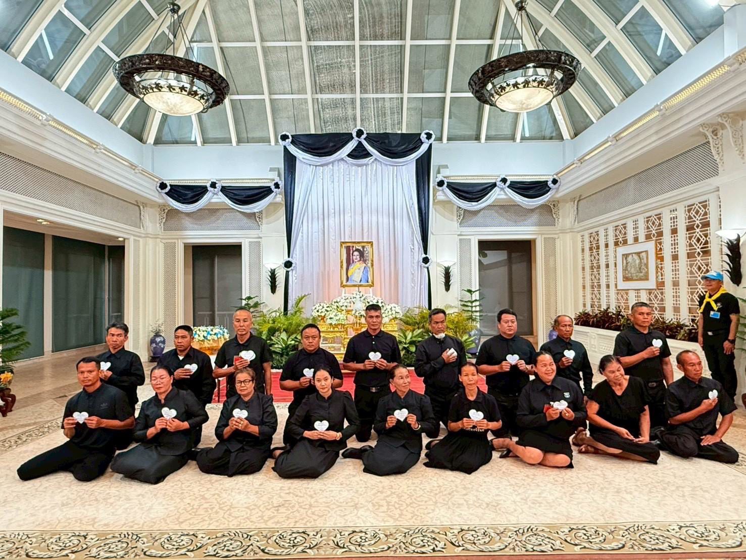 พช.สว่างแดนดิน พร้อมด้วยเครือข่ายกองทุนแม่ของแผ่นดินอำเภอสว่างแดนดิน ร่วมกิจกรรมรวมพลังแห่งความดี เสริมสร้างอุดมการณ์กองทุนแม่ของแผ่นดิน จังหวัดสกลนคร 