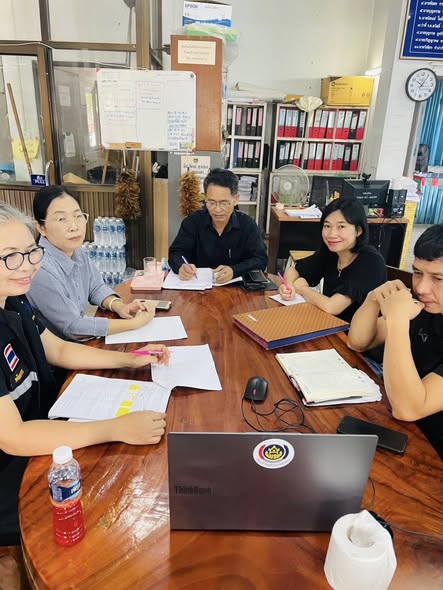 พช.สว่างแดนดิน ร่วมรับฟังการประชุมชี้แจงแนวทางการดำเนินงานการบริหารการจัดเก็บข้อมูล จปฐ. ปี 2569